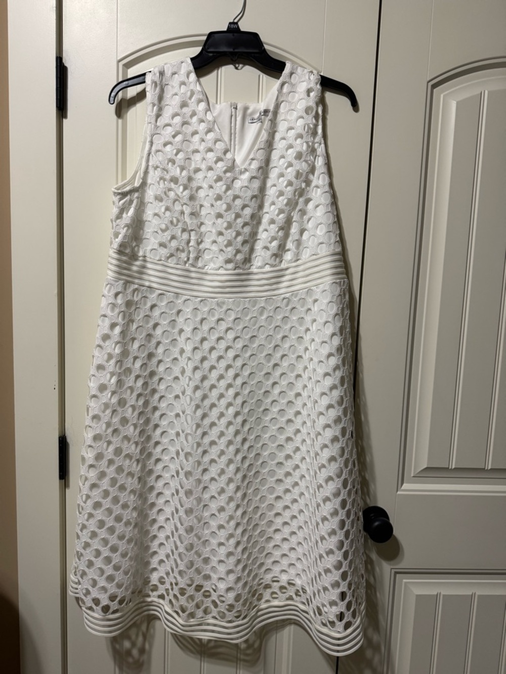 Sandra Darren White Eyelet Midi Dress
